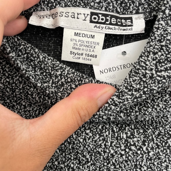 NWT Necessary Objects Crop Mock Turtle Neck Top - Picture 4 of 4